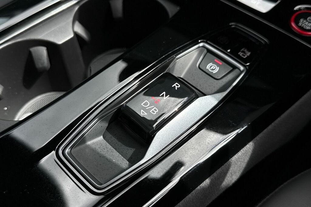Audi E-tron 225Kw Performance 100Kwh S Line Sv Black #22
