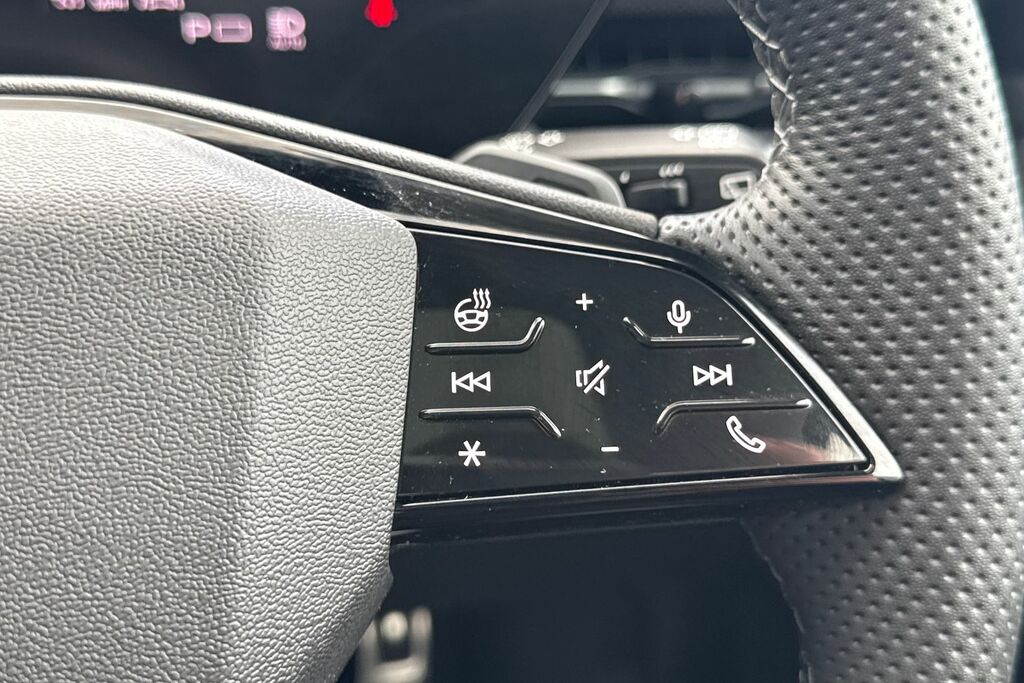 Audi E-tron 225Kw Performance 100Kwh S Line Sv Black #50