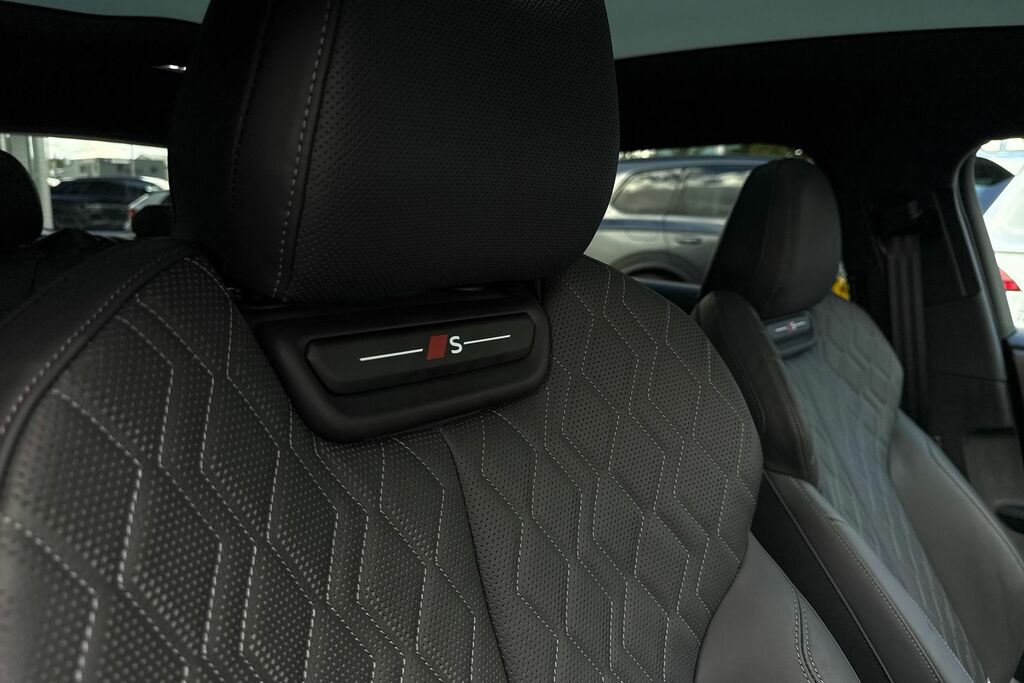 Audi E-tron 225Kw Performance 100Kwh S Line Sv Black #46