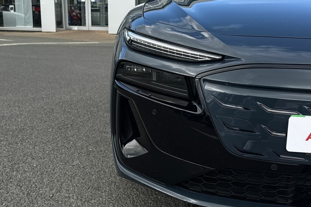 Audi E-tron 225Kw Performance 100Kwh S Line Sv Black #25