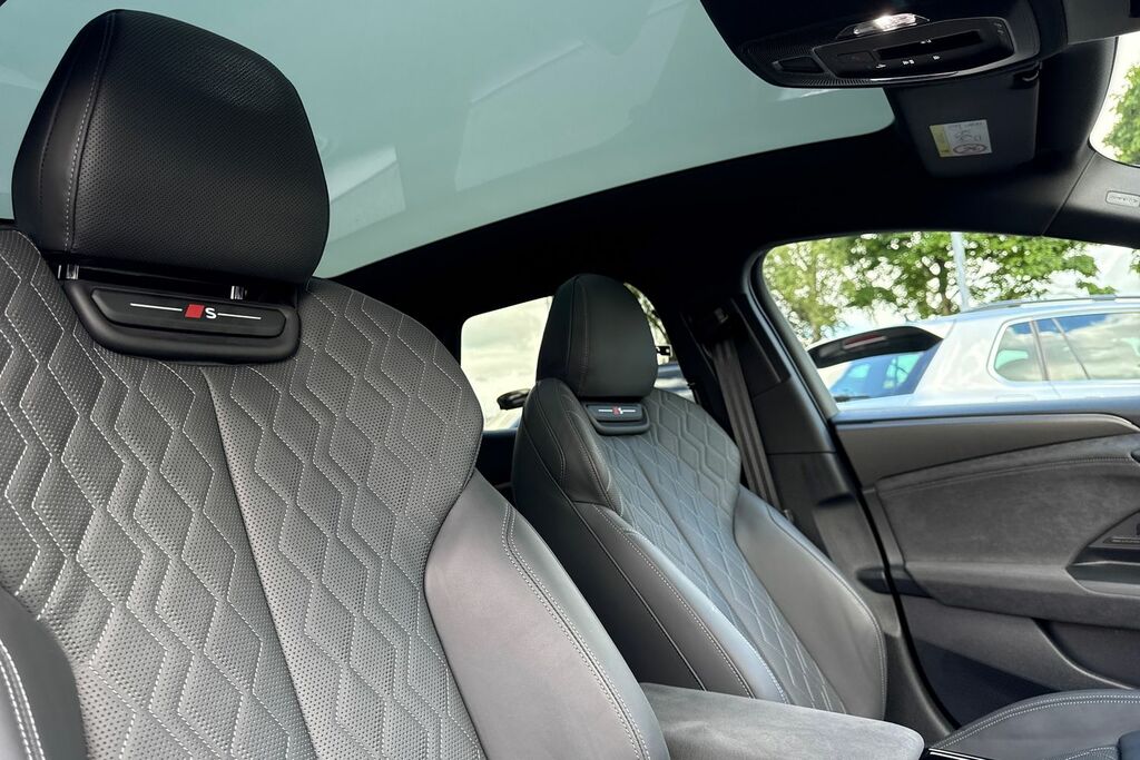Audi E-tron 225Kw Performance 100Kwh S Line Sv Black #23