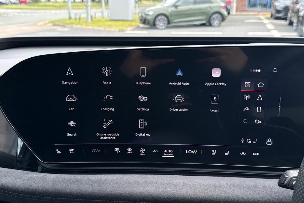 Audi E-tron 225Kw Performance 100Kwh S Line Sv Black #54