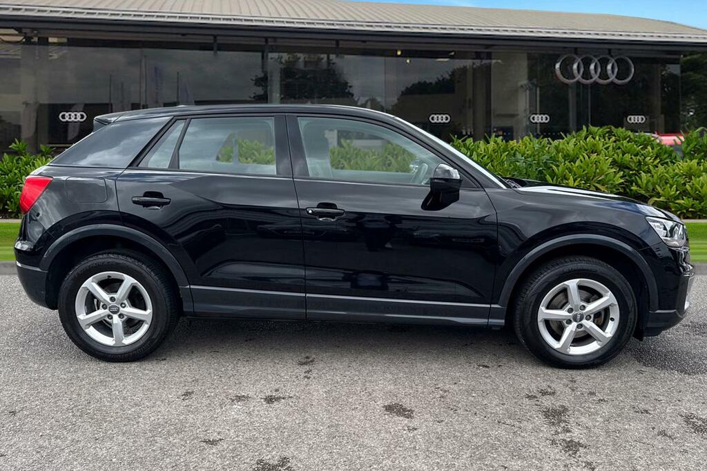 Audi Q2 Technik 30 Tfsi 116 Ps 6-Speed DG70BXS Black #3