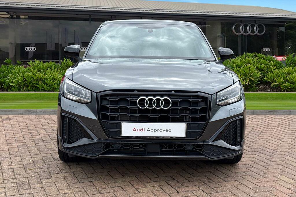 Audi Q2 Black Edition 35 Tfsi 150 Ps 6-Speed BT23RWY Grey #5