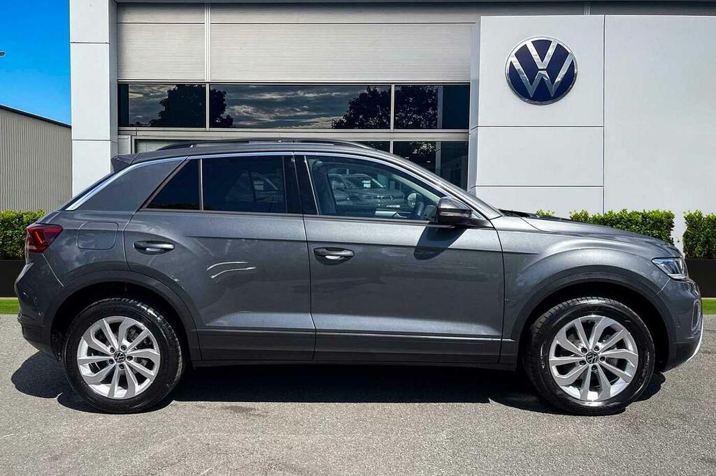 Volkswagen T-Roc 1.5 Tsi Match Dsg Keyless Access, Rear View GL25YHV Grey #4