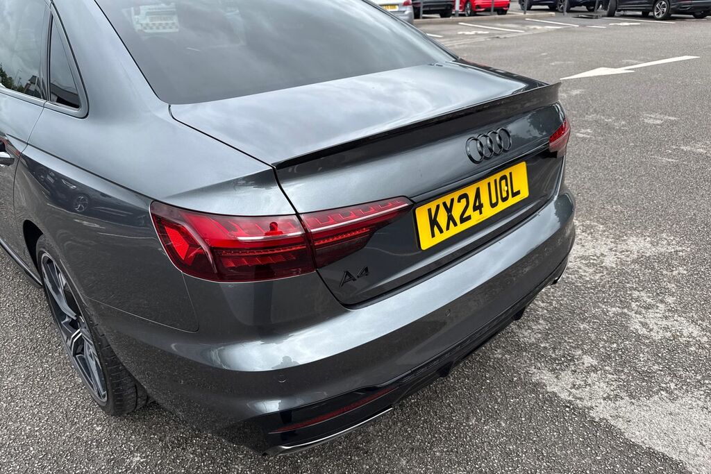 Audi A4 35 Tdi Black Edition S Tronic  #7