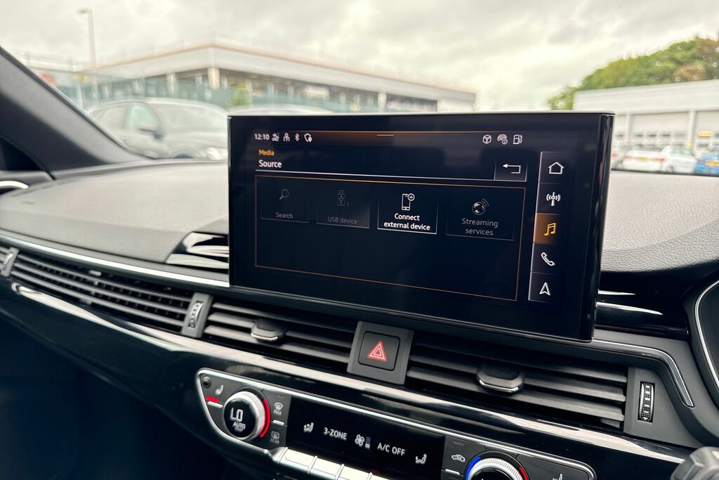 Audi A4 35 Tdi Black Edition S Tronic  #36