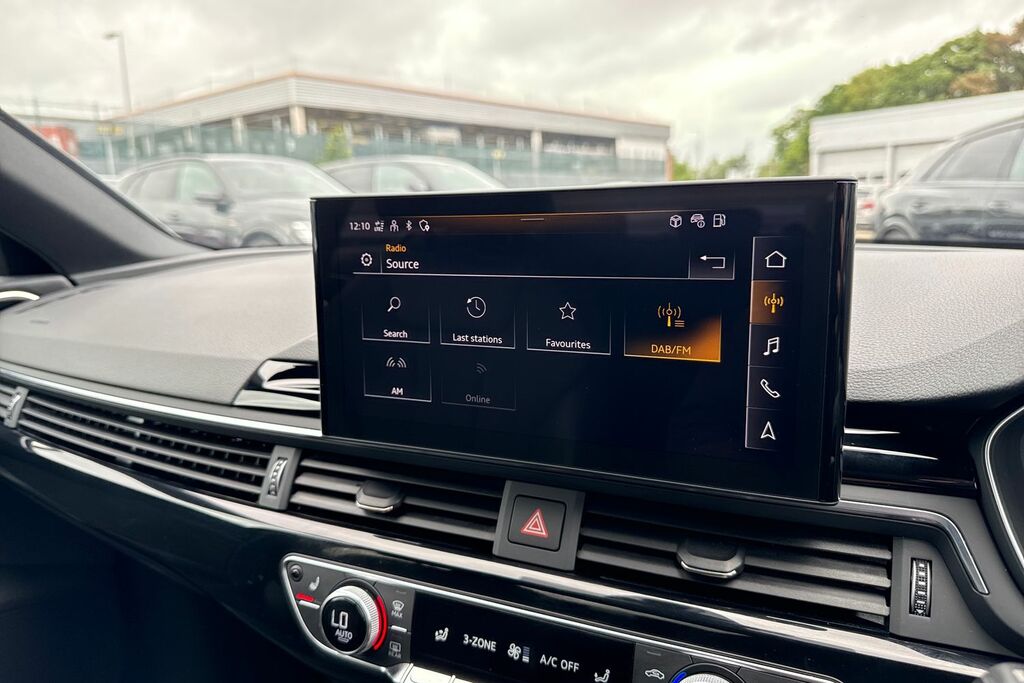 Audi A4 35 Tdi Black Edition S Tronic  #34