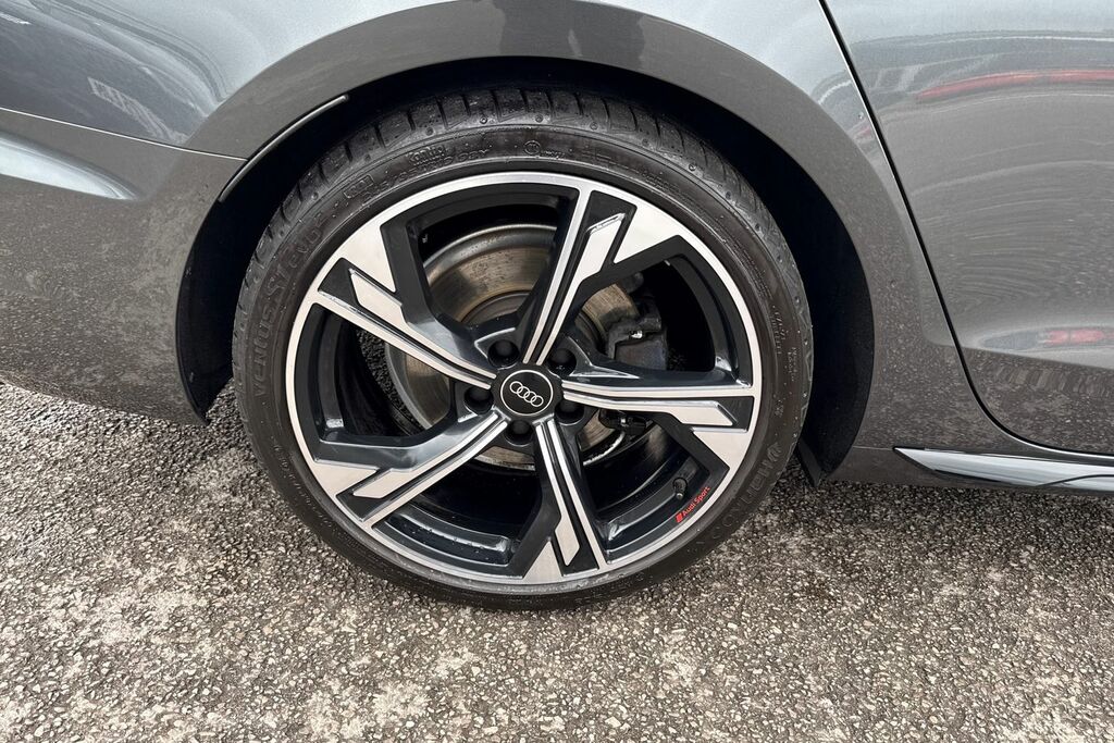 Audi A4 35 Tdi Black Edition S Tronic  #12