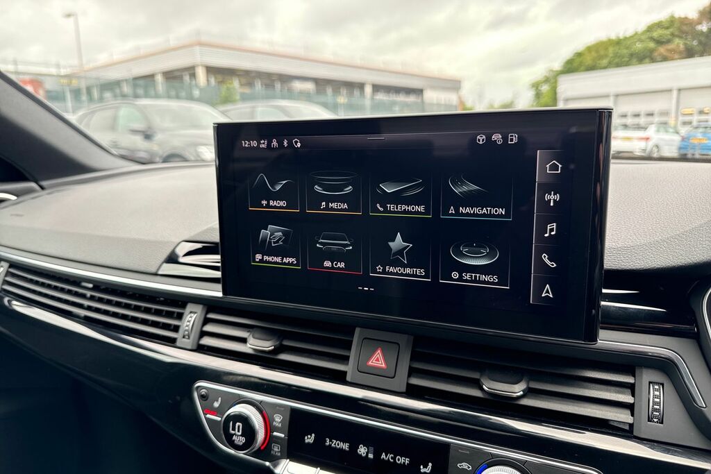 Audi A4 35 Tdi Black Edition S Tronic  #32