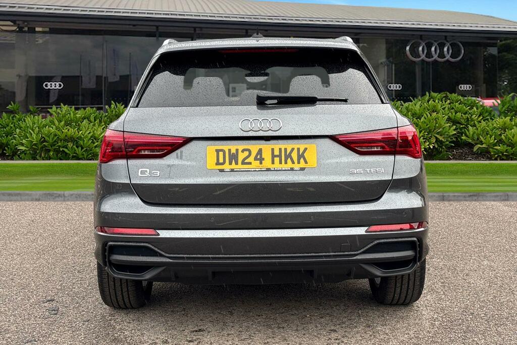 Audi Q3 S Line 35 Tfsi 150 Ps S Tronic Grey #4