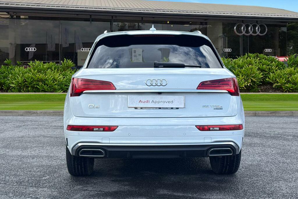 Audi Q5 Competition 55 Tfsi E Quattro 367 Ps S Tronic PN71NBO White #4