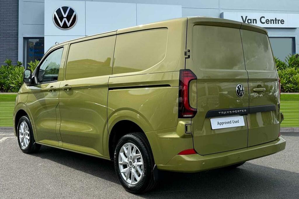 Volkswagen Transporter 2.0 Tdi 150 Commerce Pro Van BV75OEU Green #3