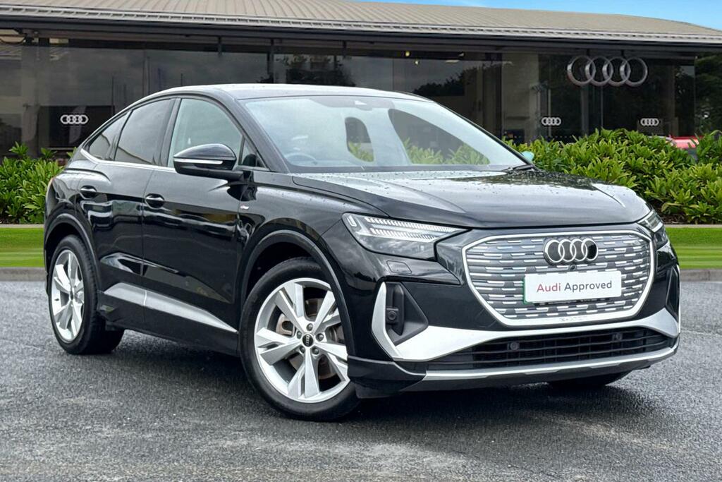 Audi Q4 E Tron Q4 Sportback S Line 45 E-tron 210,00 Kw Black