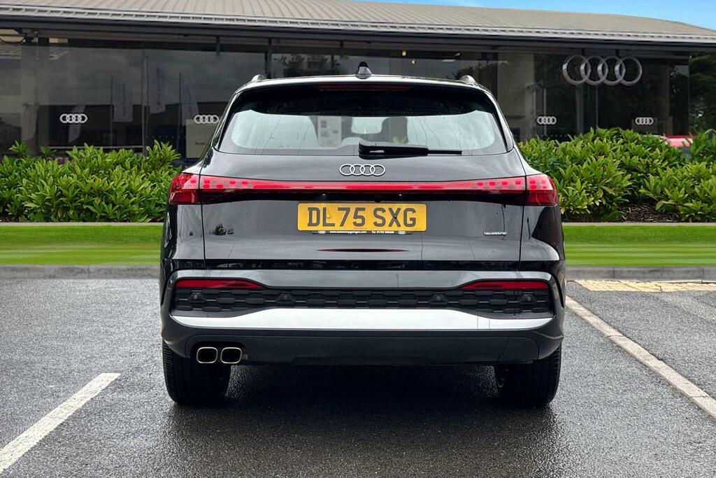 Audi Q5 Suv Sport Tdi Quattro 204 Ps S Tronic DL75SXG Black #4