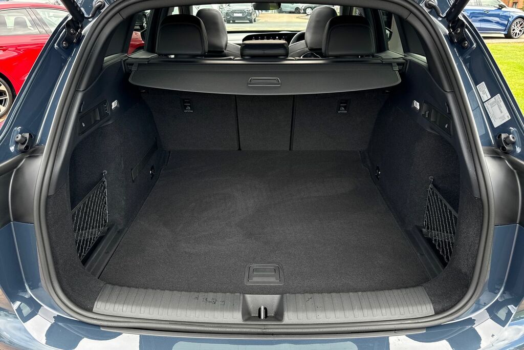 Audi SQ6 E-Tron Sq6 Suv Edition 1 E-tron 360,00 Kw Blue #6