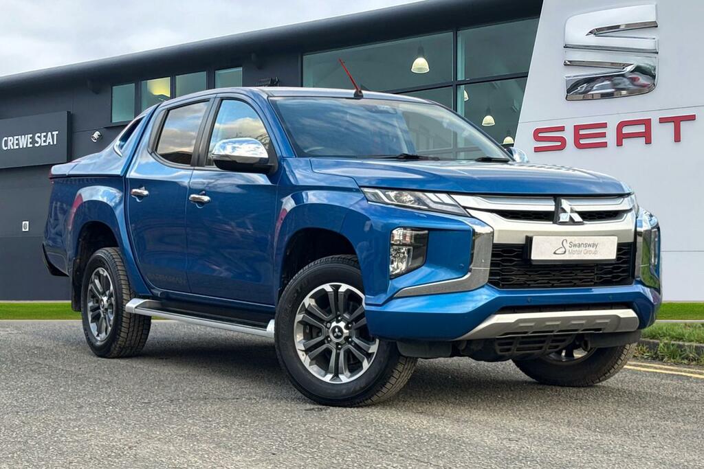 Mitsubishi L200 2.2 Di-d Dc Barbarian 4Wd Euro 6 Ss Blue