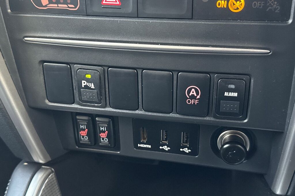 Mitsubishi L200 2.3 Barbarian X #37