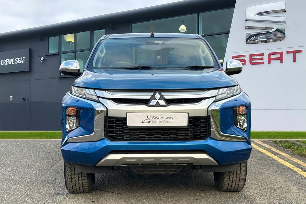 Mitsubishi L200 2.2 Di-d Dc Barbarian 4Wd Euro 6 Ss Blue #5