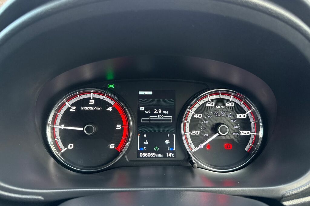 Mitsubishi L200 2.3 Barbarian X #34