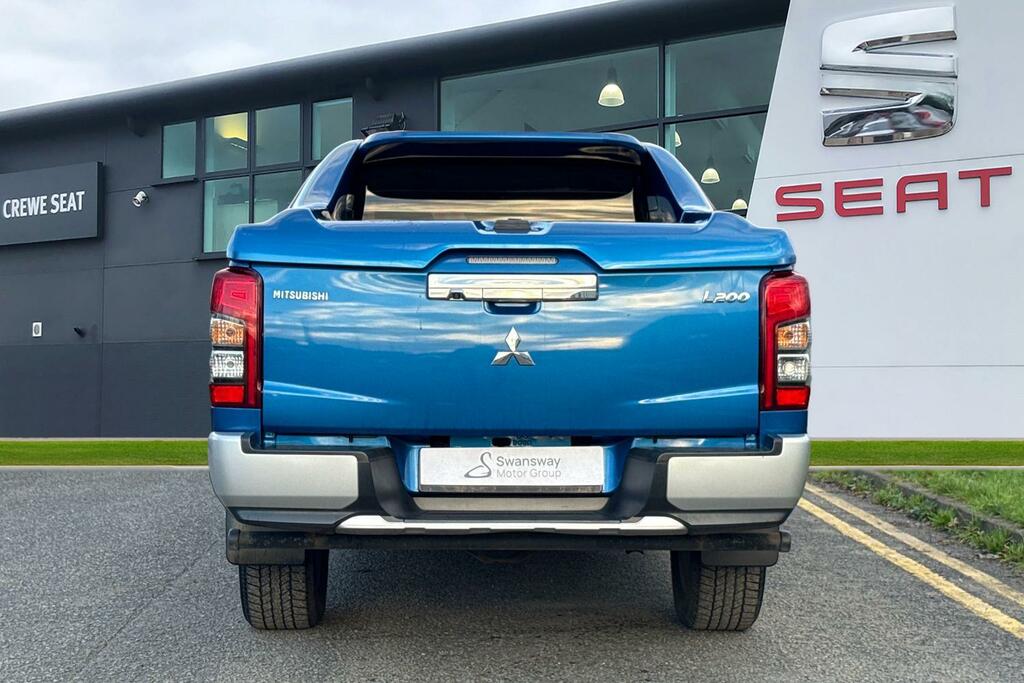 Mitsubishi L200 2.2 Di-d Dc Barbarian 4Wd Euro 6 Ss Blue #4