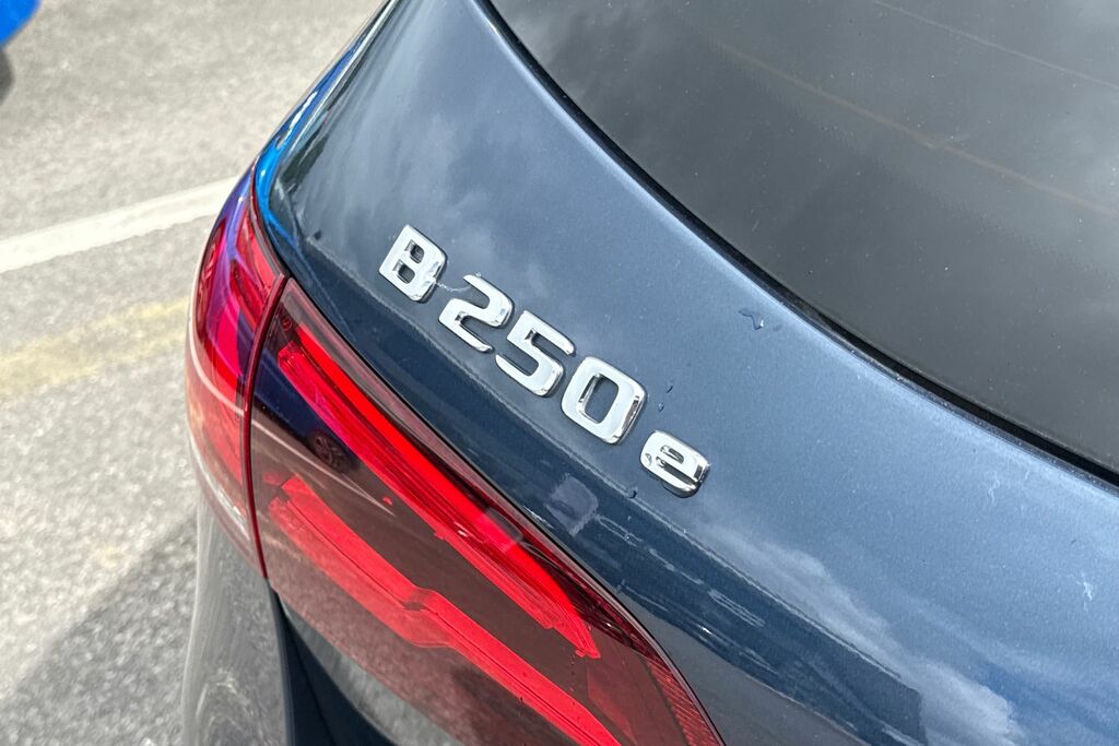 Mercedes-Benz B Class Amg Line Black #33