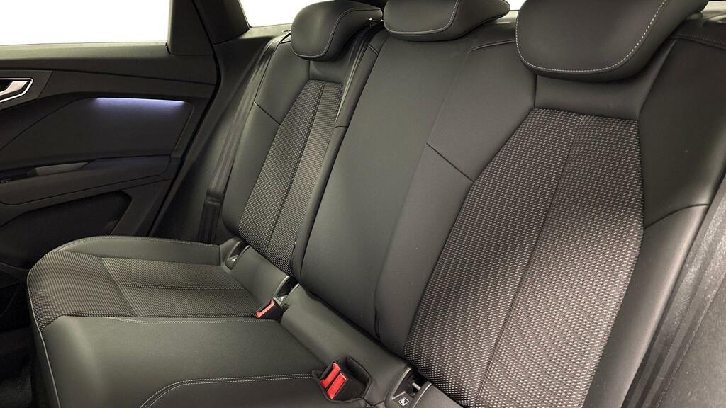 Audi Q4 E Tron 40 S Line Sportback 82Kwh Grey #6