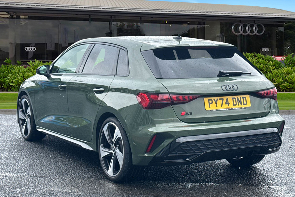 Audi A3 Black Edition 35 Tfsi 150 Ps S Tronic Green #2