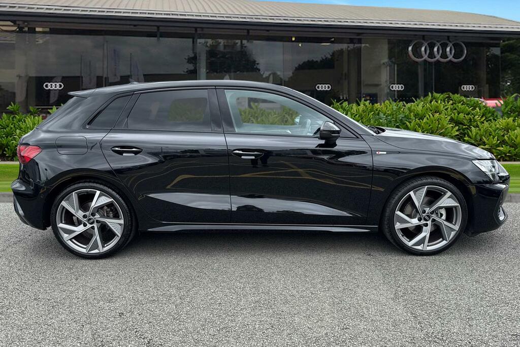 Audi A3 Black Edition Tfsi 150 Ps S Tronic KU75ZSP Black #3