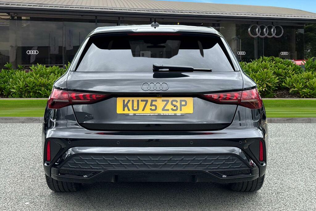 Audi A3 Black Edition Tfsi 150 Ps S Tronic KU75ZSP Black #4