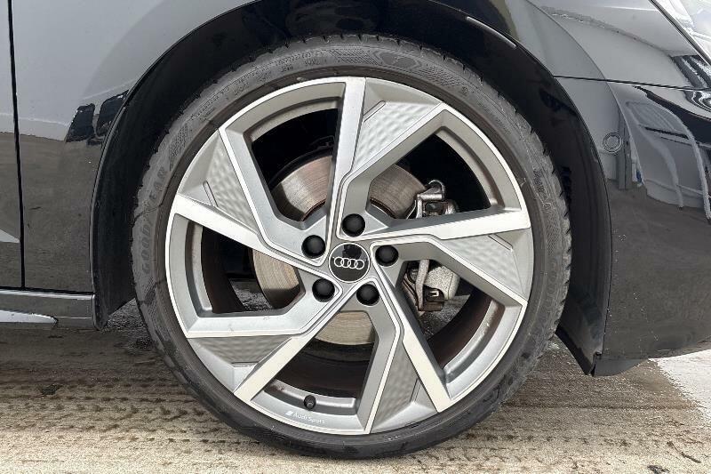 Audi A3 Black Edition Tfsi 150 Ps S Tronic DK75WUM Black #5