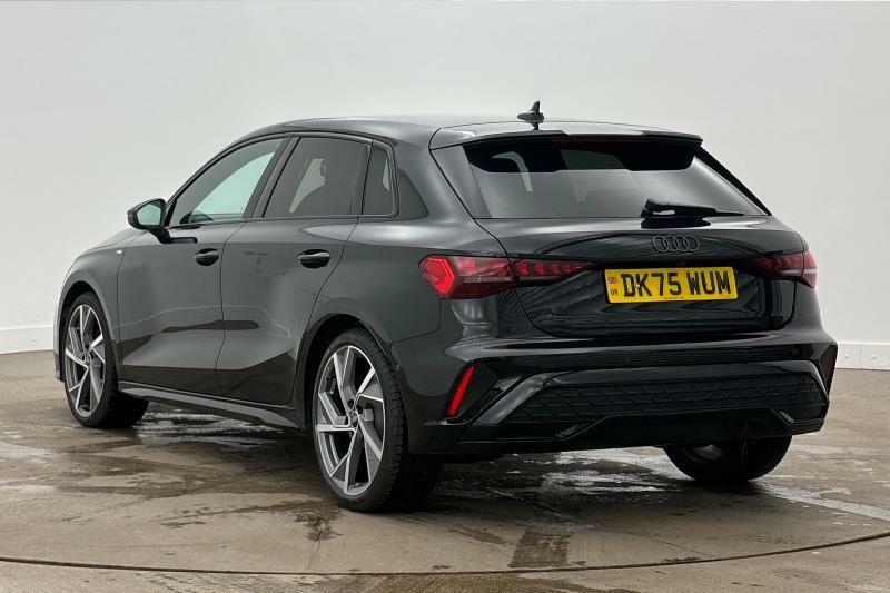 Audi A3 Black Edition Tfsi 150 Ps S Tronic DK75WUM Black #3