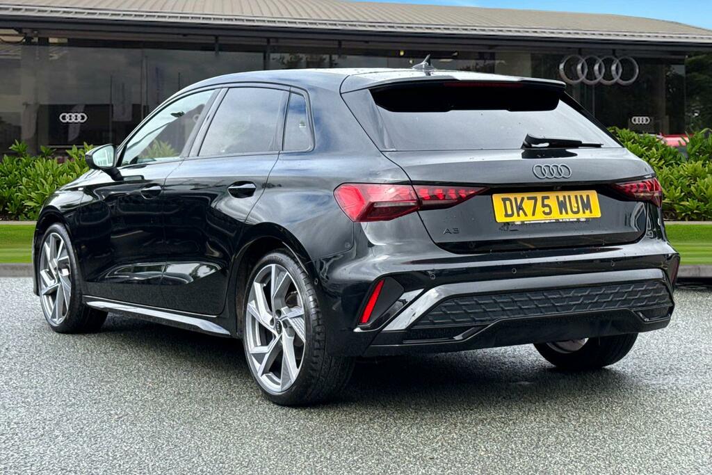 Audi A3 Black Edition Tfsi 150 Ps S Tronic DK75WUM Black #2