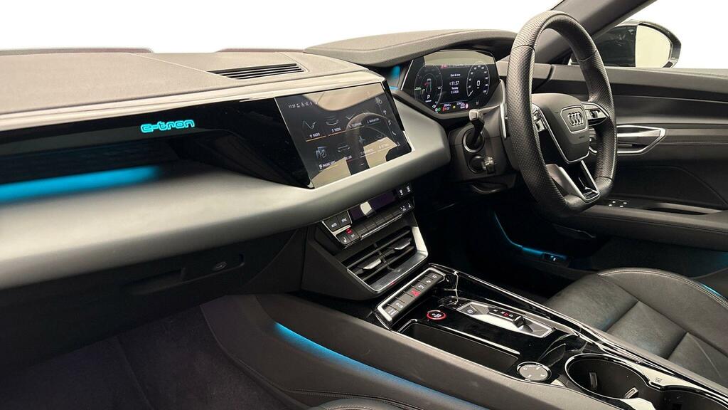 Audi E Tron GT 93.4Kwh Quattro Black #2