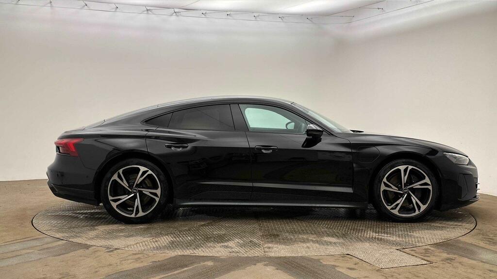 Audi E Tron GT 93.4Kwh Quattro Black #4