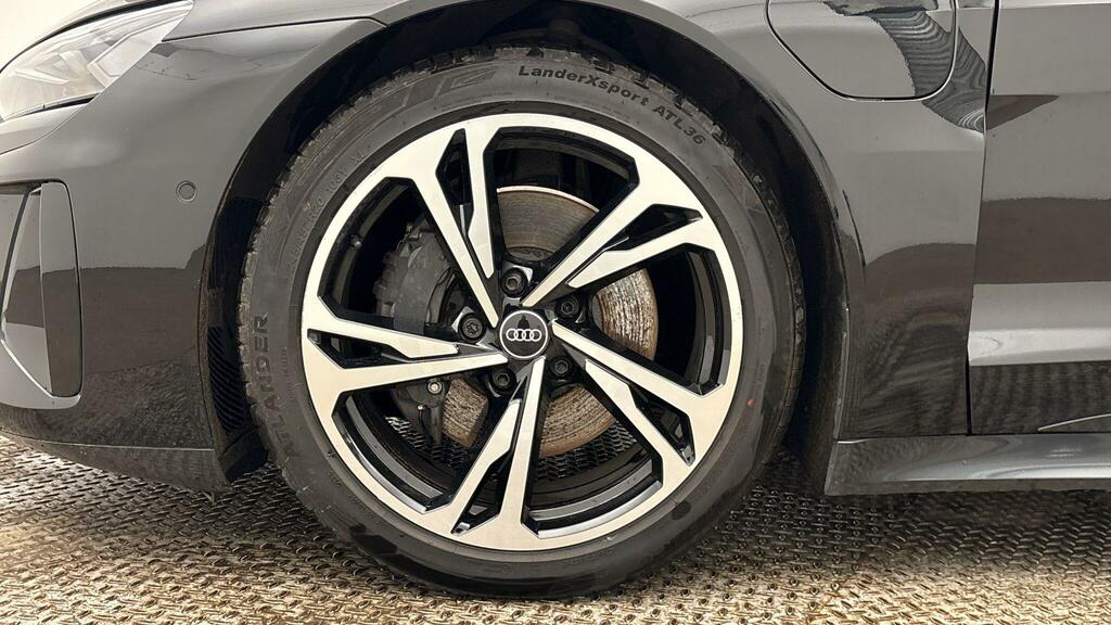 Audi E Tron GT 93.4Kwh Quattro Black #5