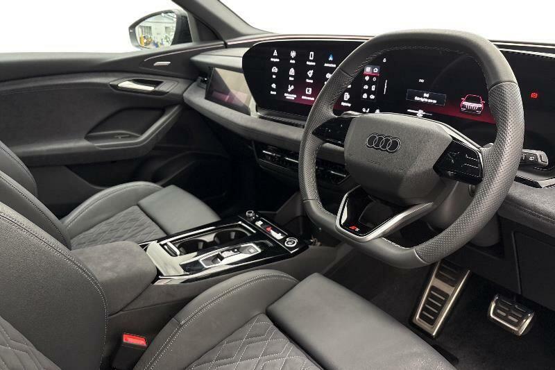 Audi Q6 E-Tron Q6 Suv Edition 1 E-tron Performance 225,00 Kw Grey #6