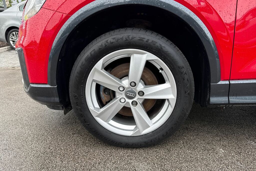 Audi Q2 1.4 Tfsi Cod Sport Suv Euro 6 S Black #9