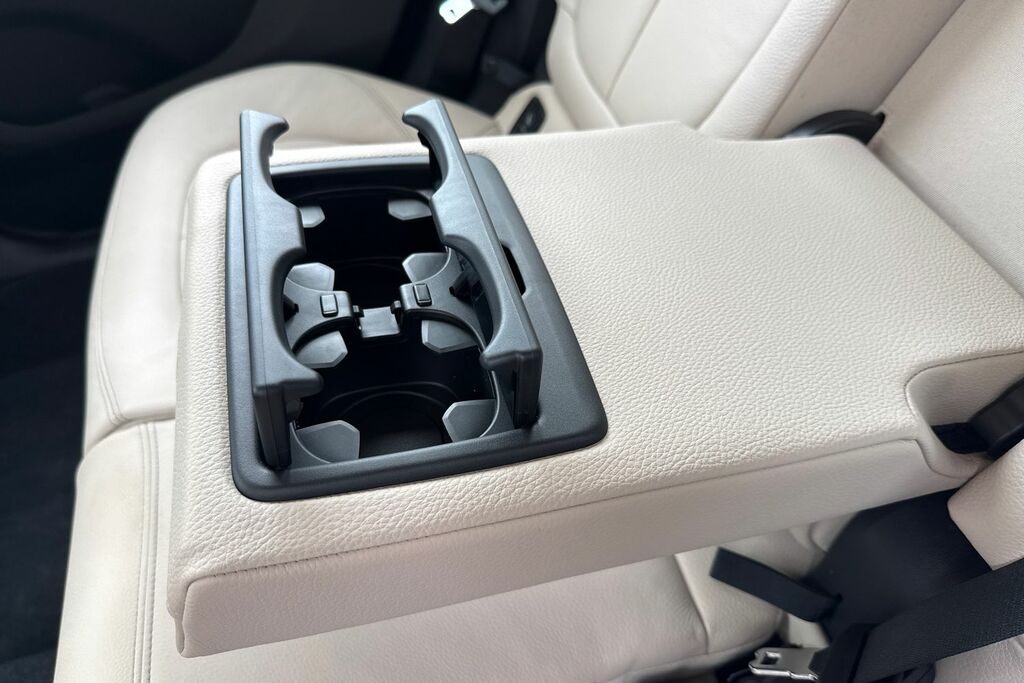 BMW 2 Series Active Tourer Se Silver #33