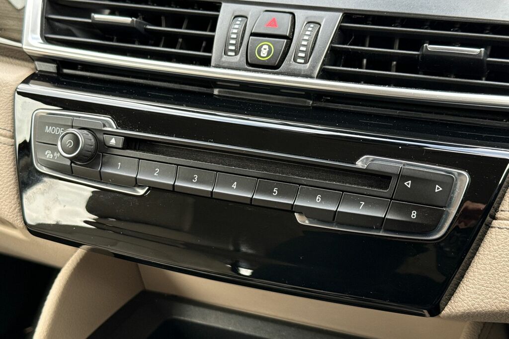 BMW 2 Series Active Tourer Se Silver #41