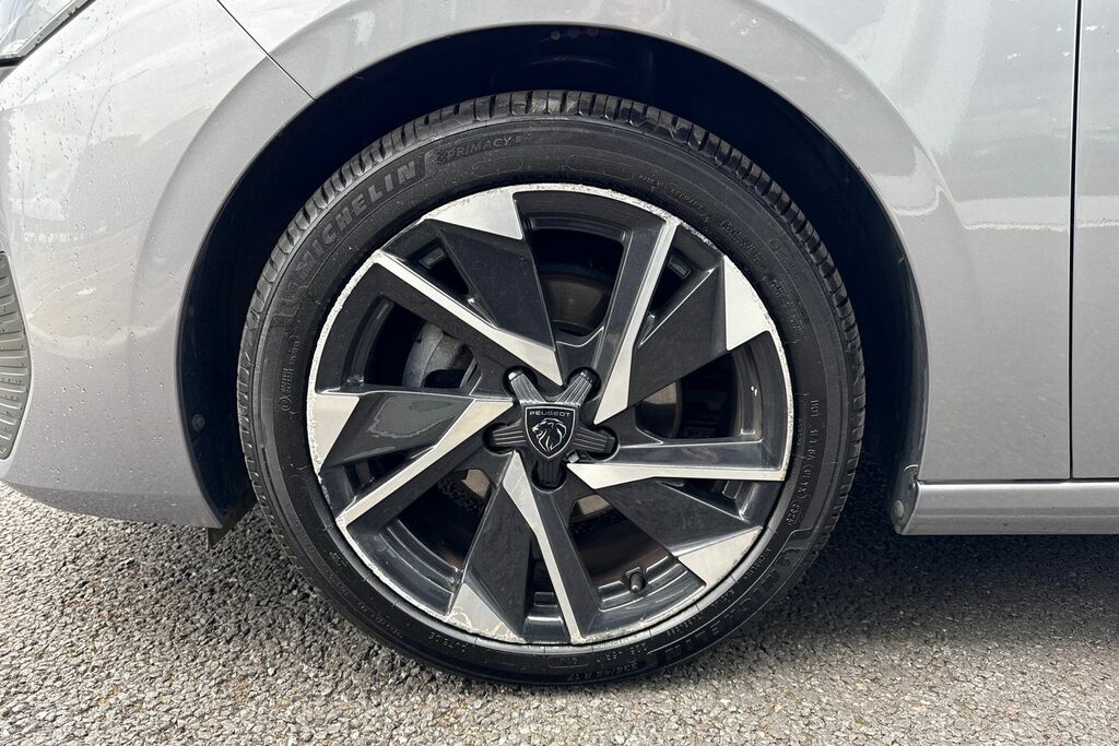Peugeot 308 1.5 Bluehdi Active Premium Eat8 Red #12