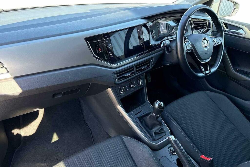 Volkswagen Polo 1.0 Tsi 95 Match MC21YXL Silver #2