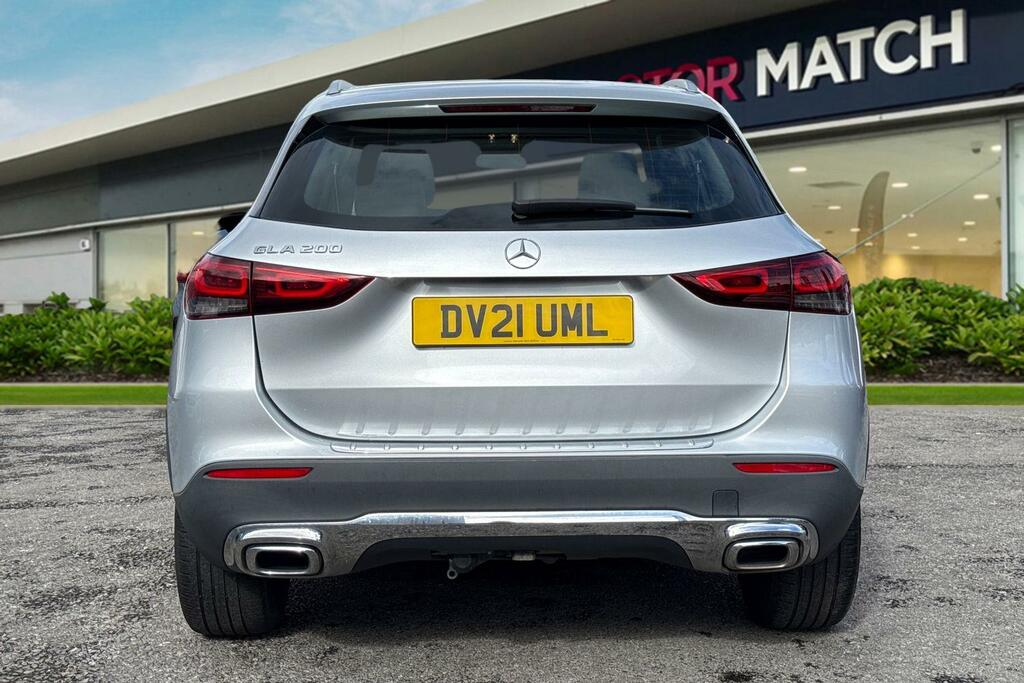 Mercedes-Benz GLA Class Gla 200 Sport 163 Ps Grey #4