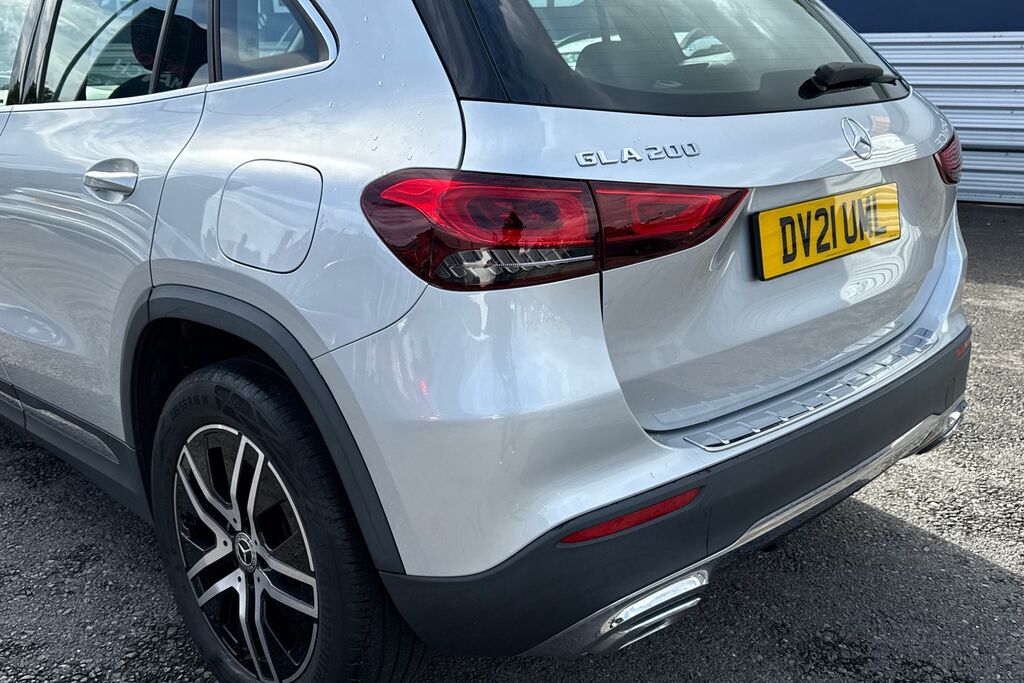 Mercedes-Benz GLA Class Gla 200 Sport 163 Ps Grey #7