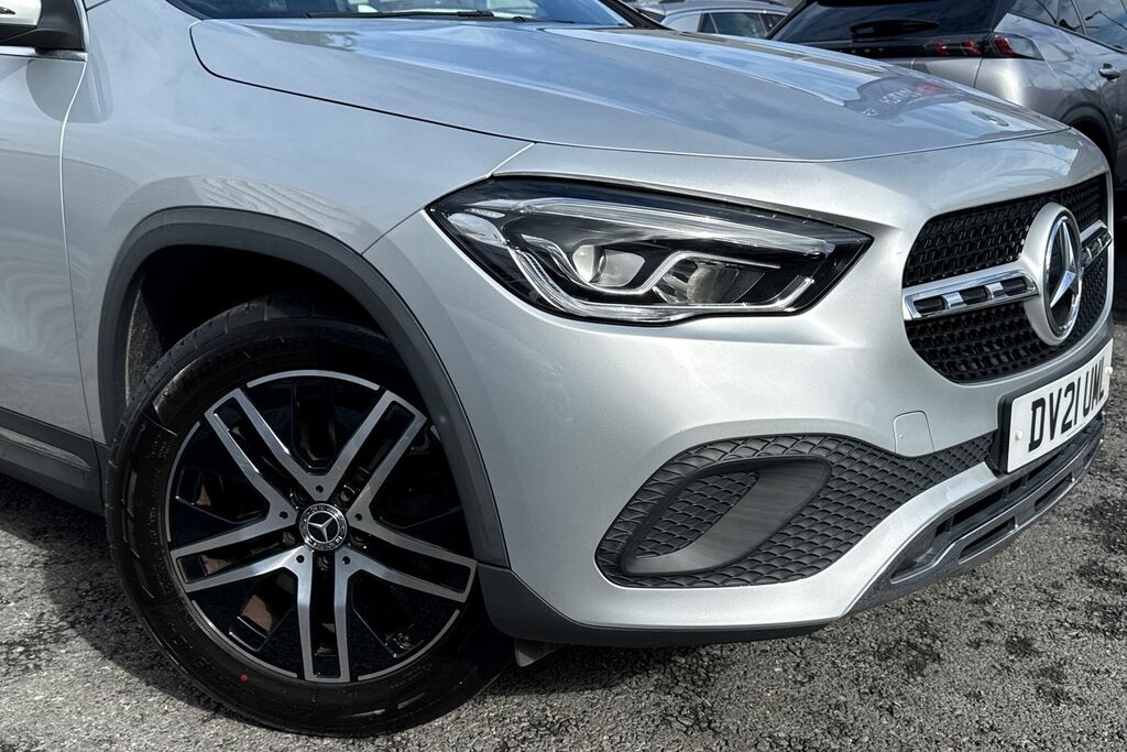 Mercedes-Benz GLA Class Gla 200 Sport 163 Ps Grey #36
