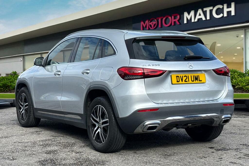 Mercedes-Benz GLA Class Gla 200 Sport 163 Ps Grey #2