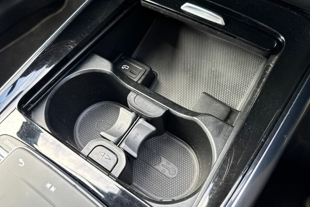 Mercedes-Benz GLA Class Gla 200 Sport 163 Ps Grey #49