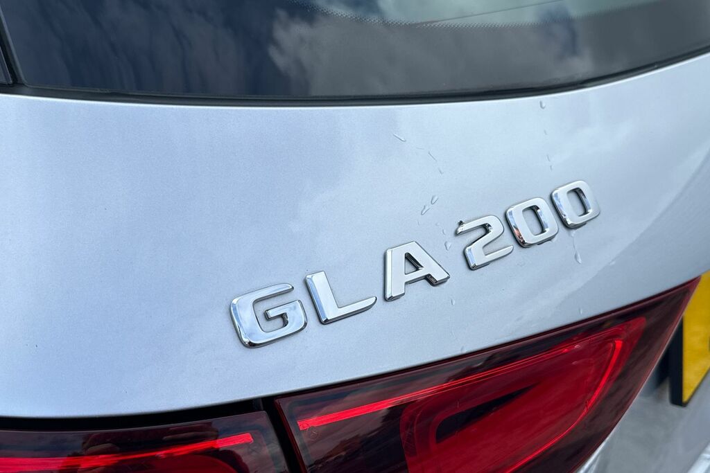Mercedes-Benz GLA Class Gla 200 Sport 163 Ps Grey #30