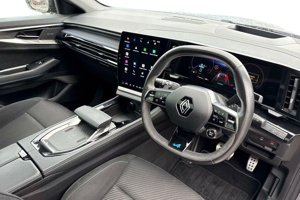 Renault Austral Austral E-tech Fhev Iconic Esprit Alpine White #13