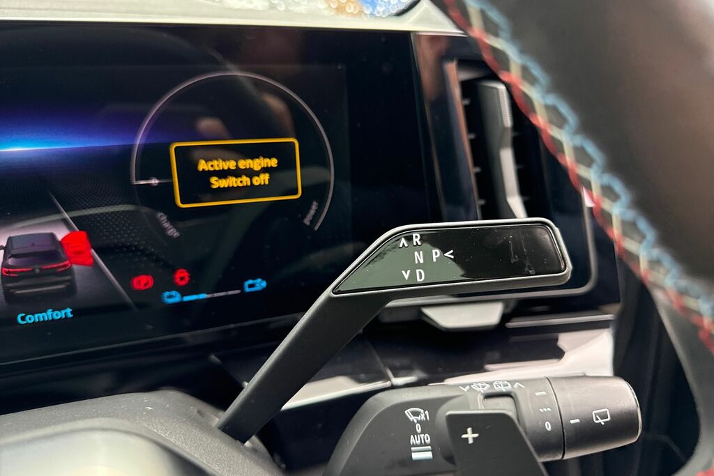 Renault Austral Austral E-tech Fhev Iconic Esprit Alpine White #22